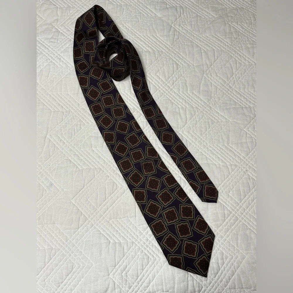 Jos. A. Bank Silk Tie - Brown and Gold Pattern